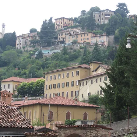 B&B Agnese Old Town 베르가모
