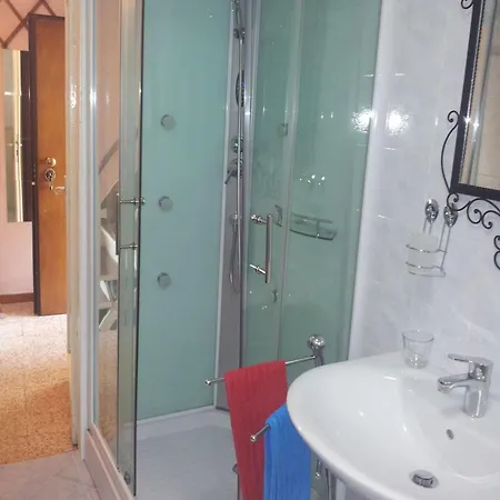 Agnese Old Town Bed and Breakfast Μπέργκαμο